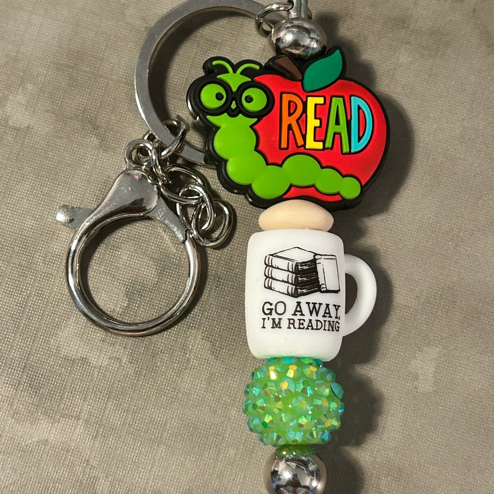 Book Worm 🐛 Keychain